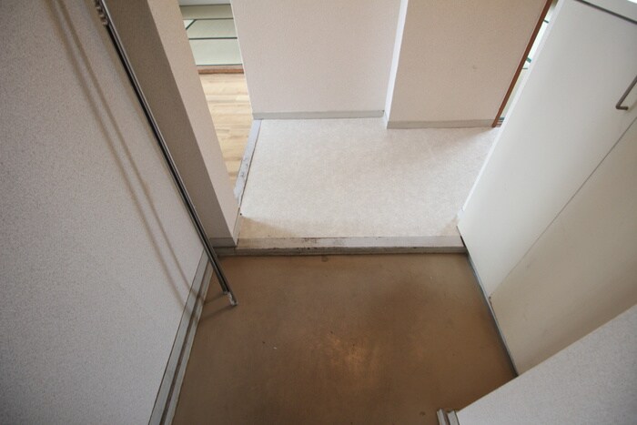 物件内観写真20　(玄関)