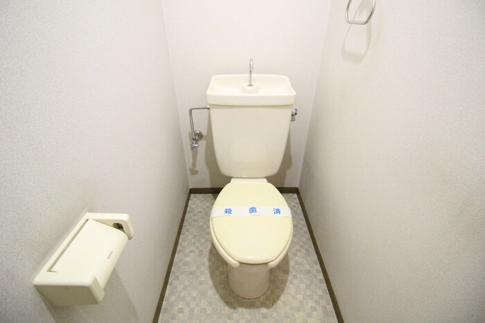 物件内観写真10　(トイレ)