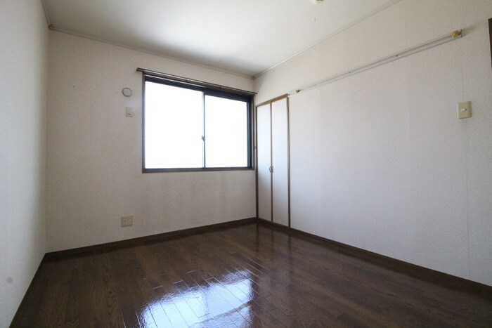 物件内観写真15　(居室)