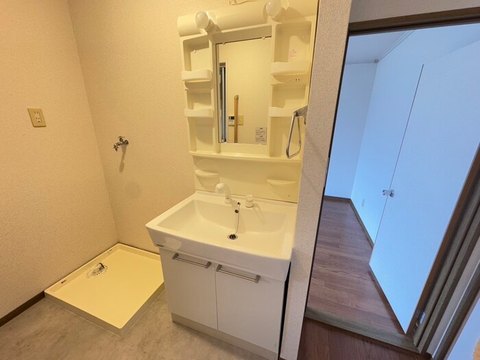 物件内観写真12　(洗面)