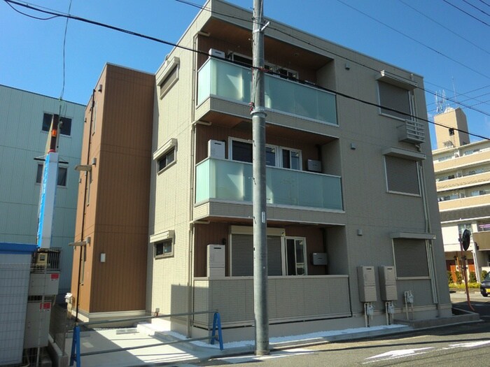 物件外観写真1　(外観写真)