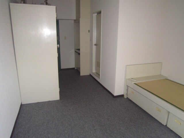 物件内観写真13　(居室)