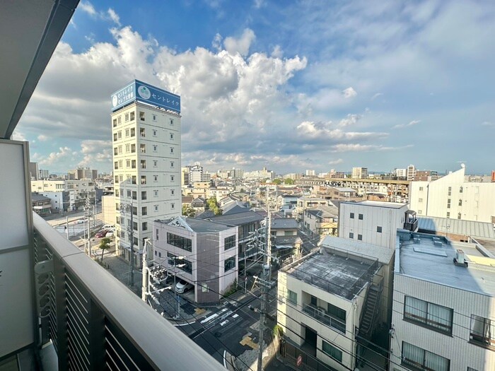 物件内観写真16　(室内からの展望)