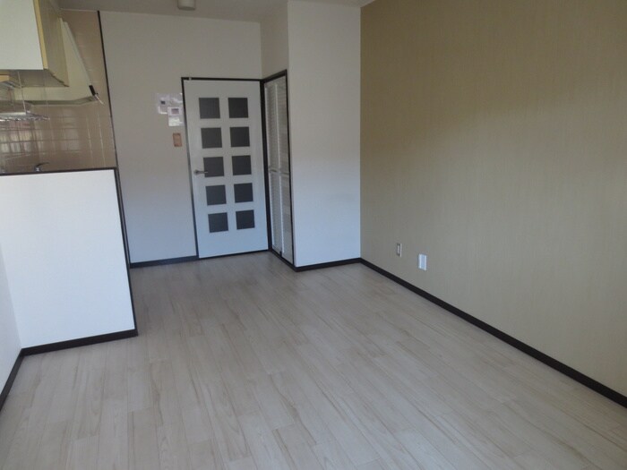 物件内観写真15　(居室)