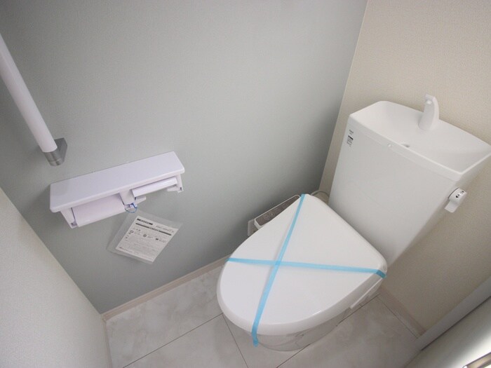 物件内観写真9　(トイレ)