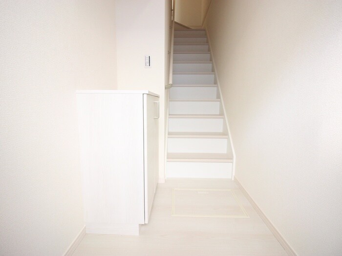 物件内観写真15　(廊下)