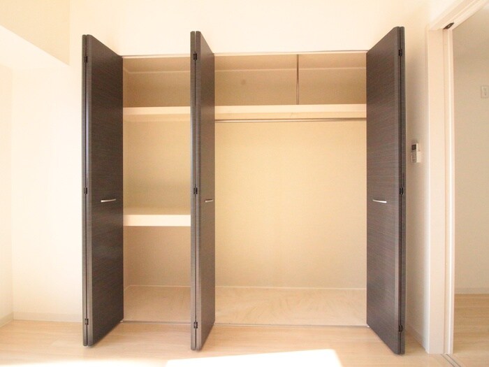 物件内観写真10　(収納)