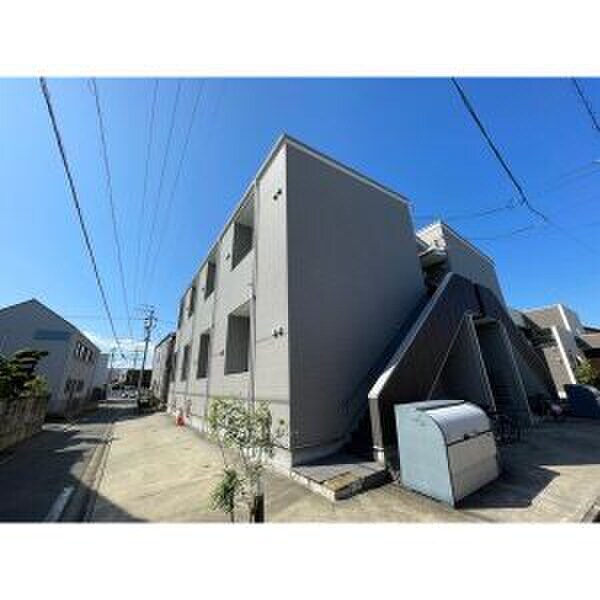 物件外観写真1　(外観写真)