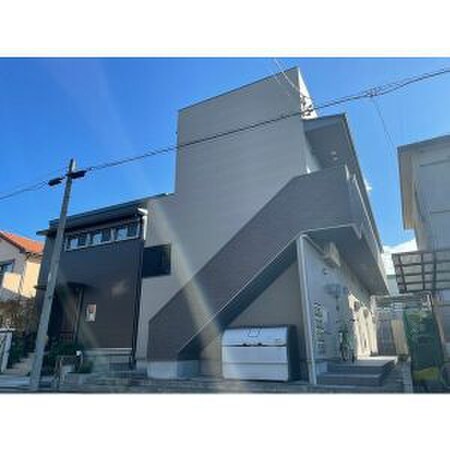 アペラシオン外観写真