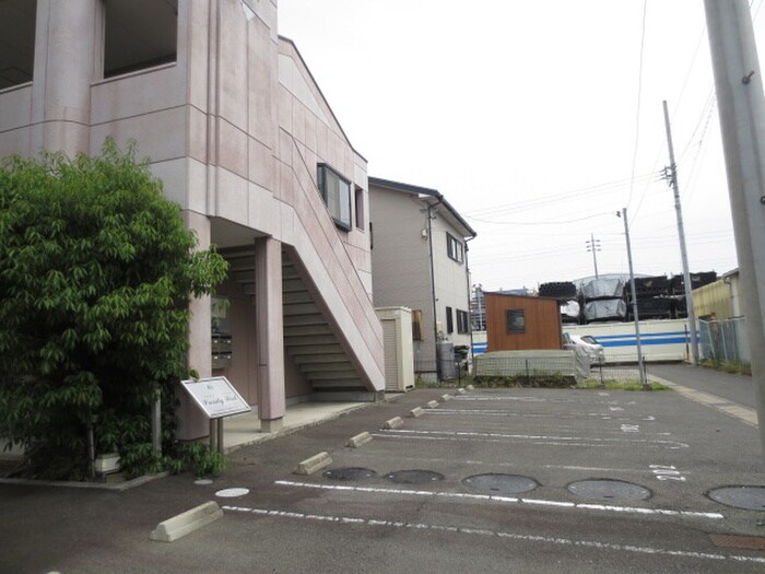 プロニティ　ファーストの物件外観写真