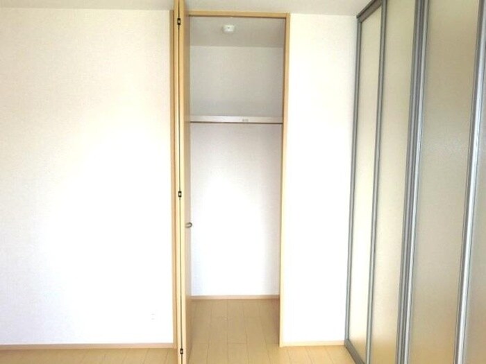 物件内観写真14　(収納)