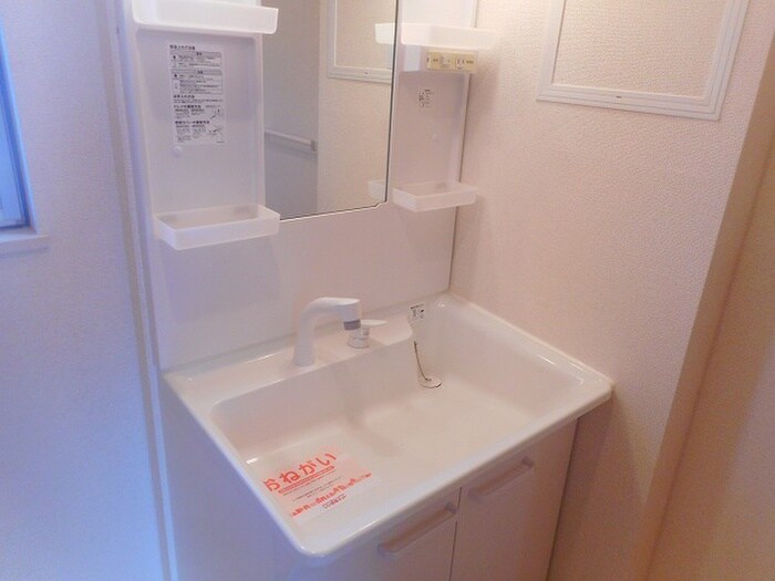 物件内観写真6　(洗面)