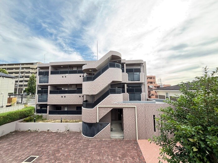 物件内観写真16　(室内からの展望)