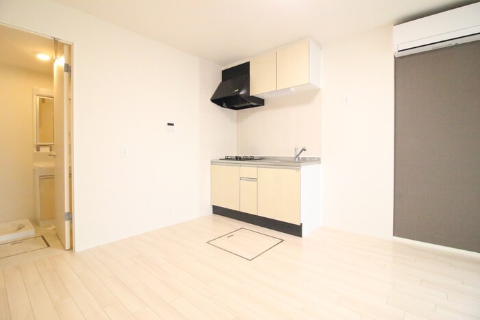 物件内観写真5　(居室)