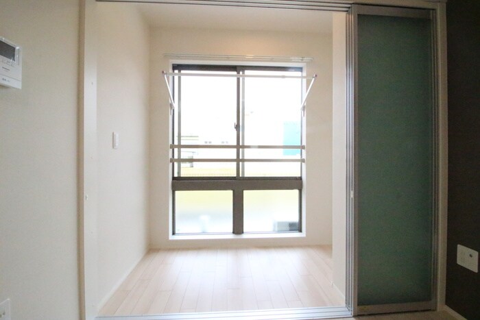 物件内観写真18　(居室)