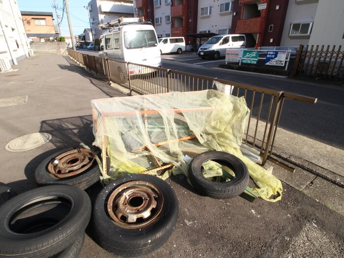 物件外観写真6　(建物設備)