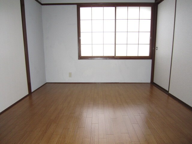 物件内観写真13　(居室)