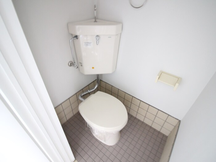 物件内観写真16　(トイレ)