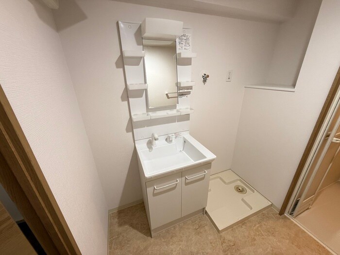 物件内観写真10　(洗面)