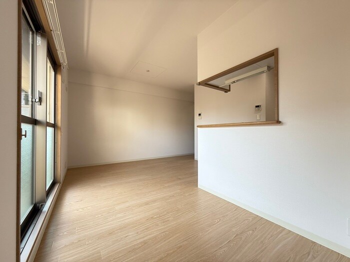 物件内観写真13　(居室)