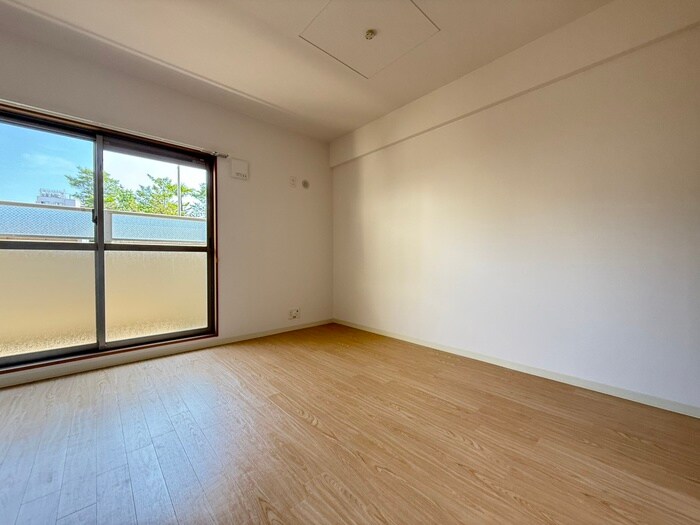 物件内観写真14　(居室)