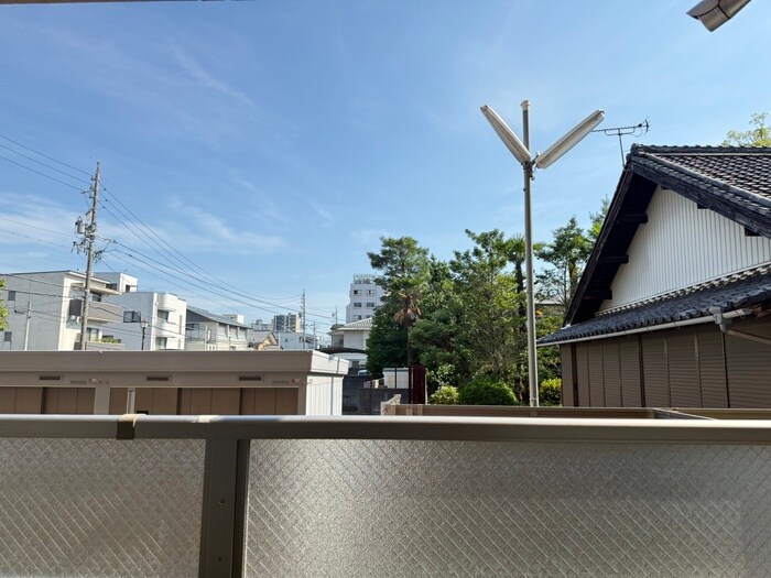 物件内観写真16　(室内からの展望)