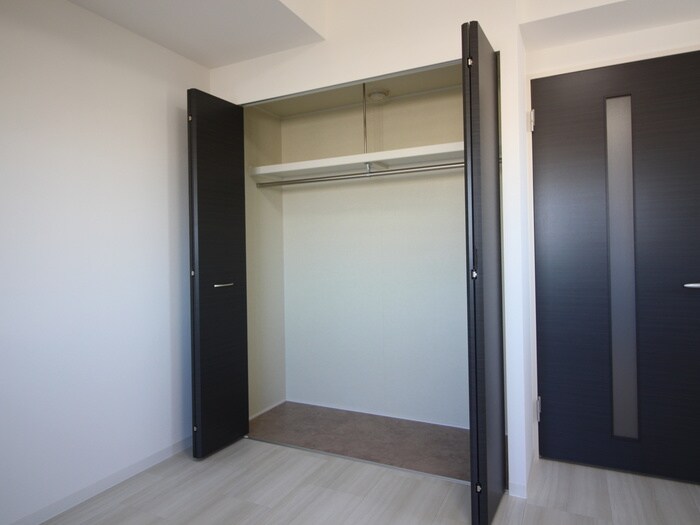 物件内観写真13　(収納)