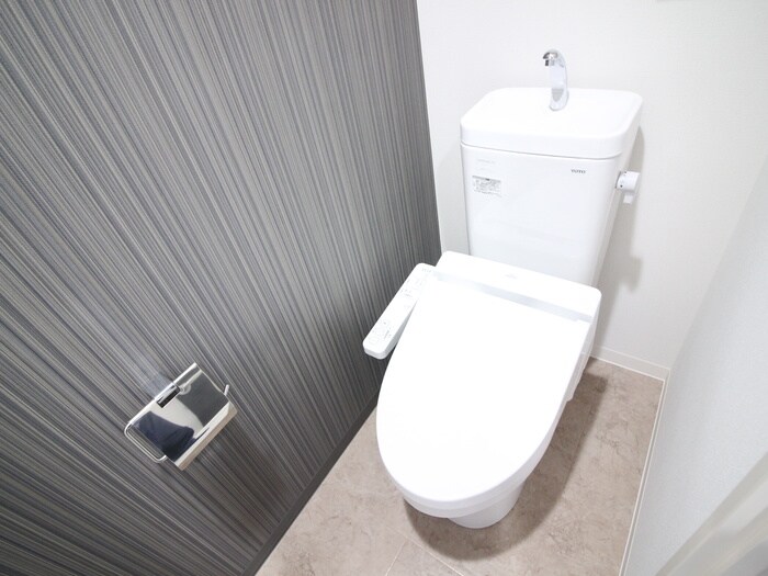 物件内観写真16　(トイレ)