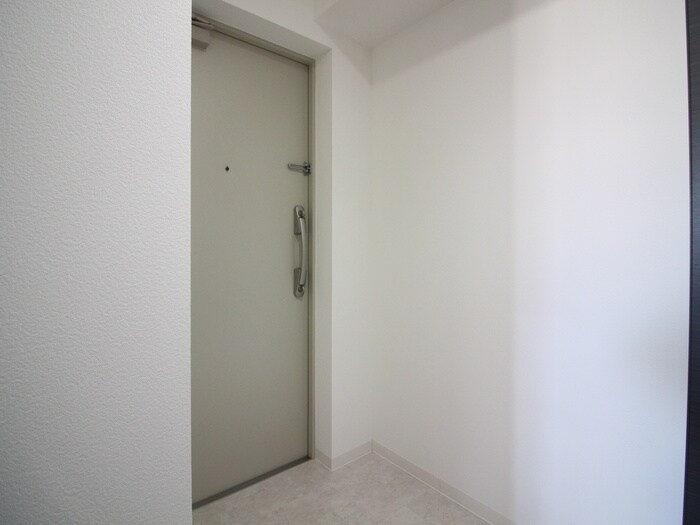 物件内観写真22　(玄関)