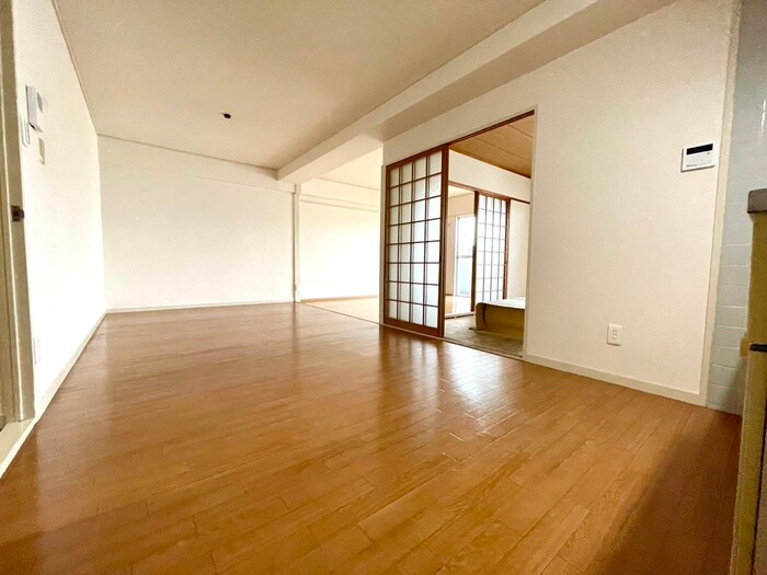 物件内観写真7　(居室)