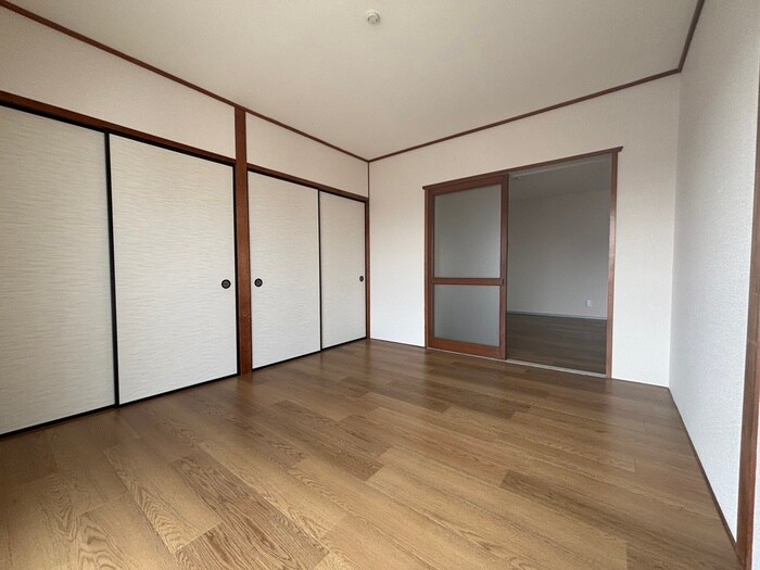 物件内観写真8　(居室)