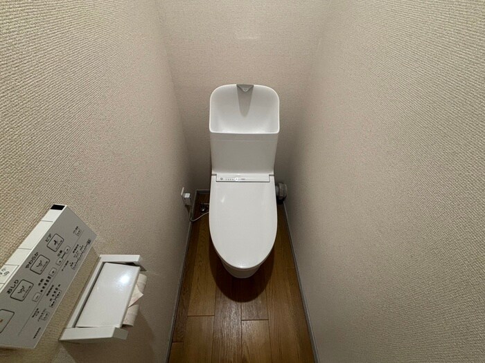 物件内観写真11　(トイレ)