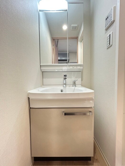 物件内観写真13　(洗面)