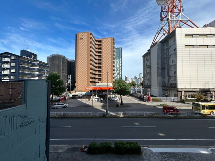 物件内観写真22　(室内からの展望)