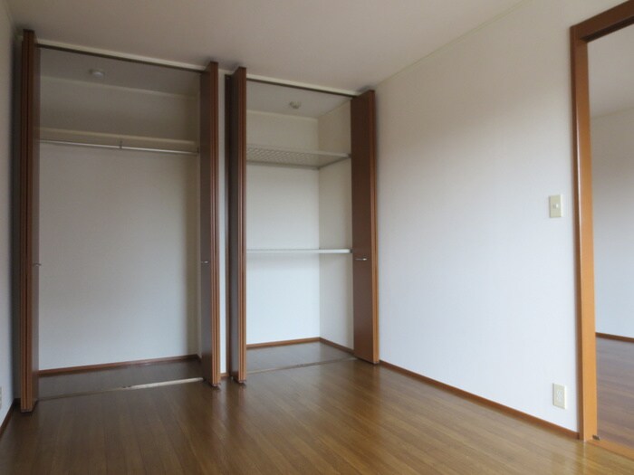 物件内観写真10　(居室)