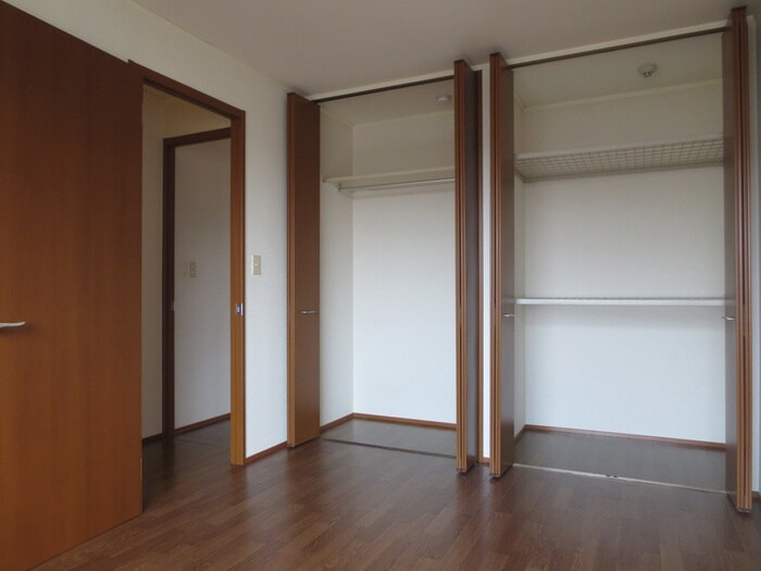 物件内観写真12　(居室)