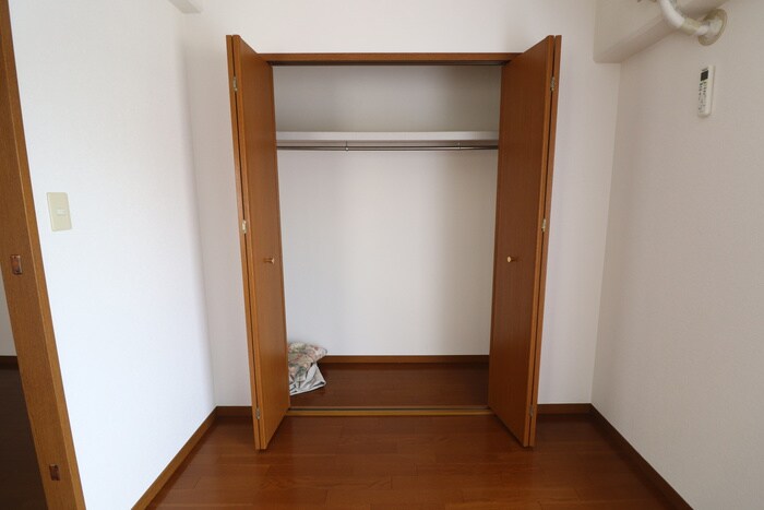 物件内観写真18　(収納)
