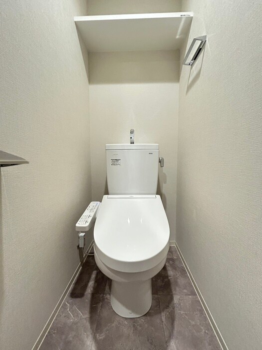 物件内観写真11　(トイレ)