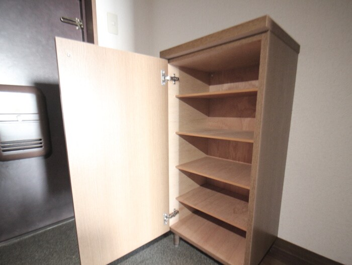 物件内観写真10　(靴箱)