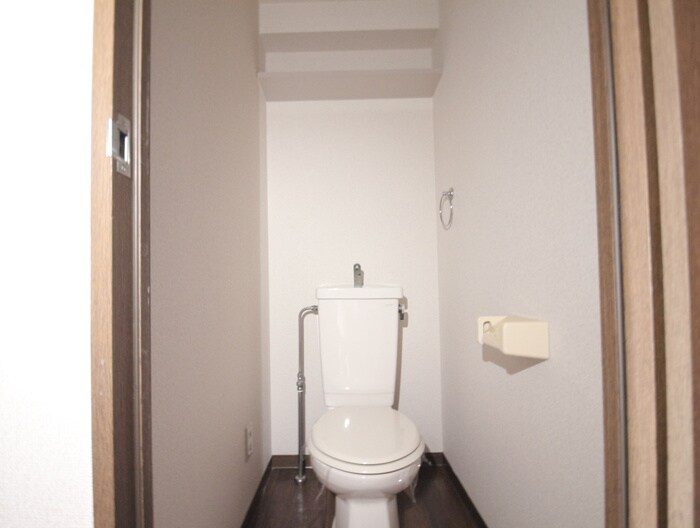 物件内観写真13　(トイレ)