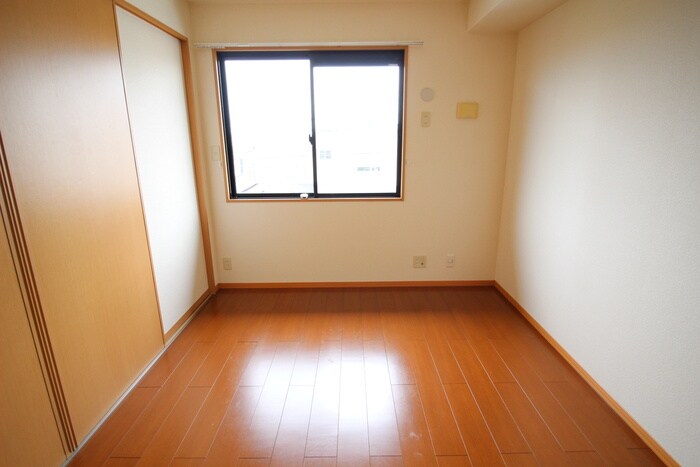 物件内観写真12　(居室)