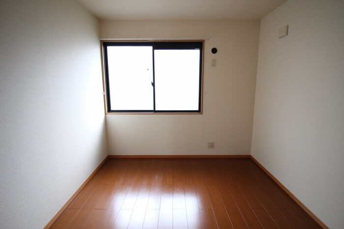 物件内観写真21　(居室)