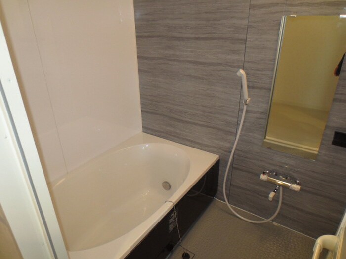 物件内観写真11　(バス／シャワールーム等)