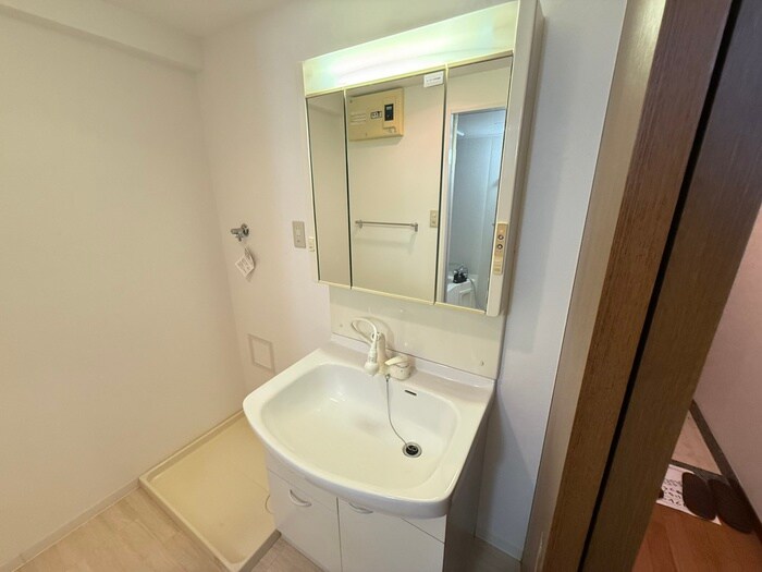 物件内観写真10　(洗面)