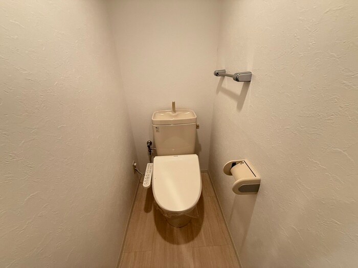 物件内観写真11　(トイレ)