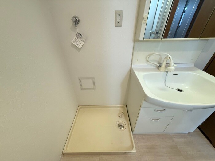 物件内観写真20　(洗濯機置場)