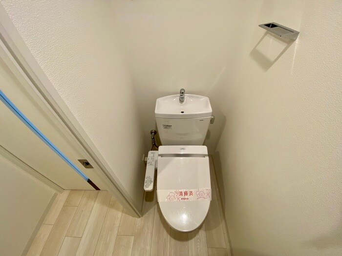 物件内観写真14　(トイレ)