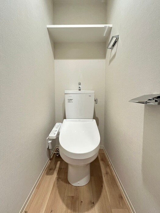 物件内観写真13　(トイレ)