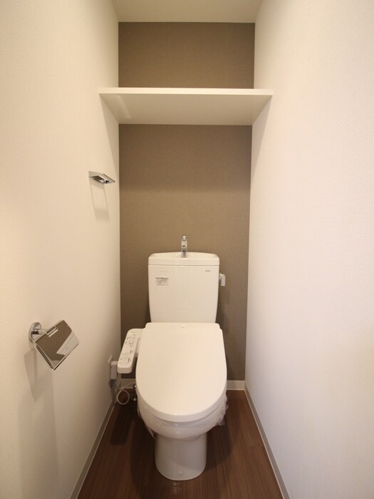 物件内観写真14　(トイレ)