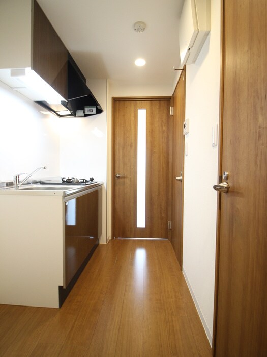 物件内観写真17　(廊下)